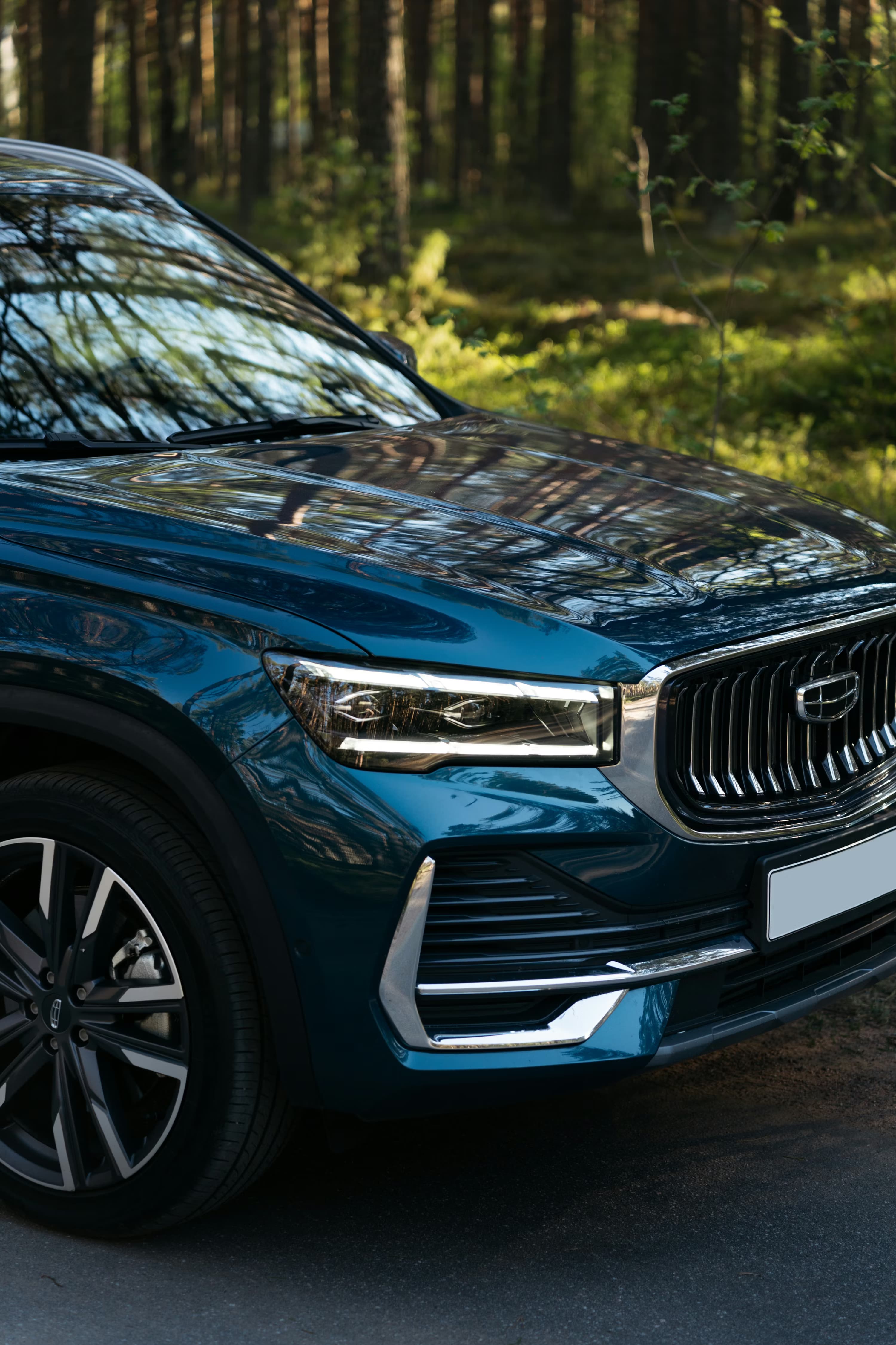 BYD تكشف عن شاحنة كهربائية ثقيلة.. هل تتفوق على شاحنة تسلا؟